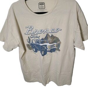 Men's Tshirt Ford Motor‎ Company Bronco. Cream. Size Large 100% Cotton Casual